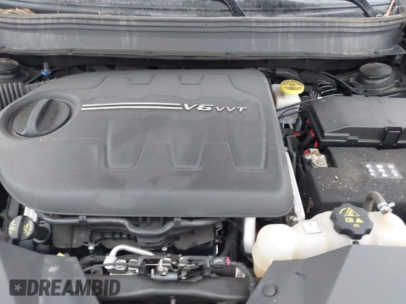 2019 Jeep Cherokee Limited with VIN 1C4PJMDX7KD418271, listed as a IAAI auction lot 41679371 with 53,914 mi miles. Bid and sale history available at carsss.com. Image 10.