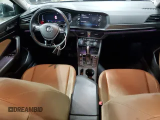 2019 Volkswagen Jetta SEL z VIN 3VWE57BU2KM005035, wystawiony jako Copart lot #54250765 z przebiegiem 134 881 mil mil oraz Szkoda całkowita • Salvage title. Historia ofert i sprzedaży dostępna na DreamBid. Obrazek 8.