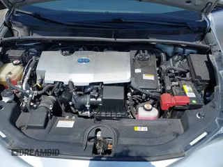 2017 Toyota Prius Two with VIN JTDKBRFU8H3057364, listed as a IAAI auction lot 39968207 with 268,086 mi miles. Bid and sale history available at carsss.com. Image 10.