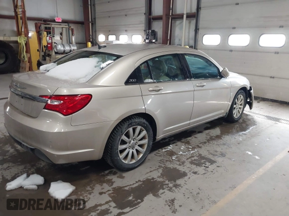 2014 Chrysler 200 Touring with VIN 1C3CCBBB8EN107990, listed as a IAAI auction lot 41878376 with 137,424 mi miles. Bid and sale history available at carsss.com. Image 4.