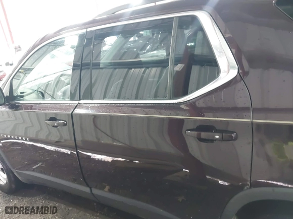 2020 Chevrolet Traverse LT Leather with VIN 1GNEVHKW8LJ127009, listed as a IAAI auction lot 41523802 with 83,950 mi miles. Bid and sale history available at carsss.com. Image 14.
