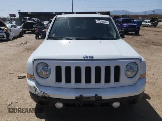 2016 Jeep Patriot Sport with VIN 1C4NJRBB1GD608599, listed as a Copart auction lot 52243035 with 120,733 mi miles and Salvage Title. Bid and sale history available at carsss.com. Image 5.