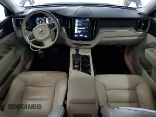 2018 Volvo XC60 Momentum с VIN LYVA22RK4JB078297, выставлен на аукционе Copart как лот 53811245 с пробегом 55 093 миль миль и Списание • Salvage title. История ставок и продаж доступна на DreamBid. Изображение 8.