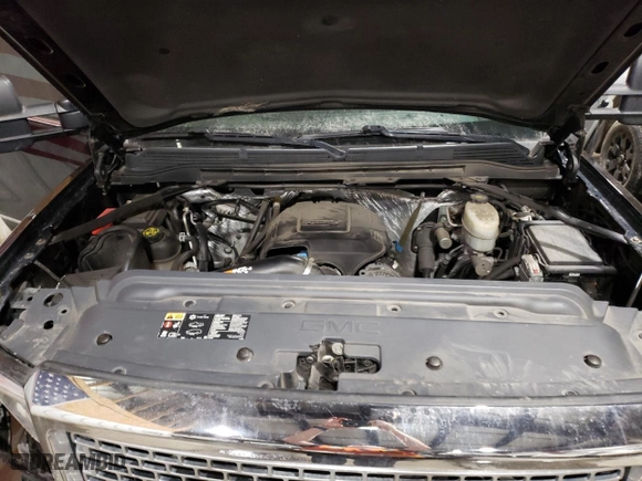 2015 GMC Sierra 2500HD Denali with VIN 1GT120EGXFF152748, listed as a Copart auction lot 49669354 with 124,977 mi miles and Clean Title. Bid and sale history available at carsss.com. Image 11.