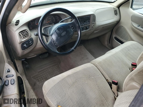 2000 Ford F-150 XL with VIN 1FTRX17L5YKA74815, listed as a Copart auction lot 85821444 with 0 mi miles and Salvage Title. Bid and sale history available at carsss.com. Image 8.