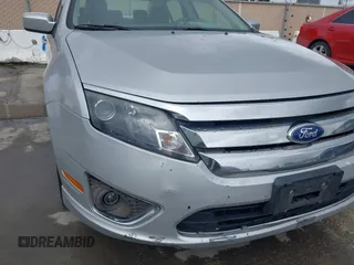2010 Ford Fusion Hybrid with VIN 3FADP0L31AR406458, listed as a IAAI auction lot 41802042 with 225,678 mi miles. Bid and sale history available at carsss.com. Image 6.