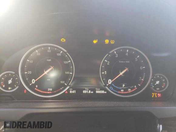 2018 BMW X6 xDrive35i with VIN 5UXKU2C58J0X51394, listed as a Copart auction lot 68438933 with 66,608 mi miles. Bid and sale history available at carsss.com. Image 9.