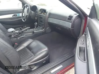 2004 Ford Thunderbird Deluxe z VIN 1FAHP60A24Y104500, wystawiony jako IAAI lot #41952791 z przebiegiem 100 795 mil mil oraz . Historia ofert i sprzedaży dostępna na DreamBid. Obrazek 5.