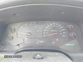 2004 Dodge Dakota Sport with VIN 1D7HG38N24S501391, listed as a IAAI auction lot 41736751 with 213,299 mi miles and . Bid and sale history available at carsss.com. Image 7.