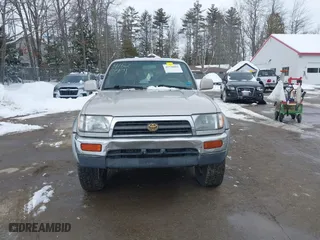 1998 Toyota 4Runner Limited with VIN JT3HN87RXW0144093, listed as a IAAI auction lot 41520901 with 205,623 mi miles. Bid and sale history available at carsss.com. Image 13.
