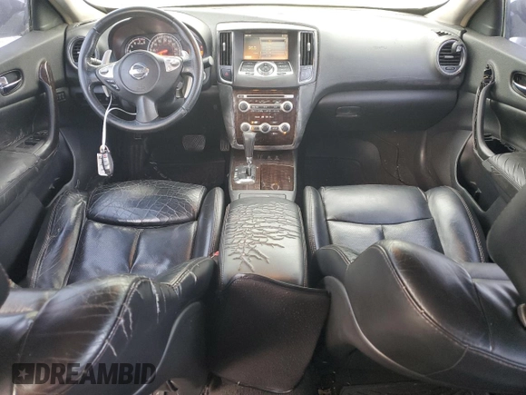 2010 Nissan Maxima S z VIN 1N4AA5AP9AC871866, wystawiony jako Copart lot #55569575 z przebiegiem 150 689 mil mil oraz Szkoda całkowita • Salvage title. Historia ofert i sprzedaży dostępna na DreamBid. Obrazek 8.