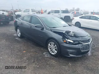2018 Chevrolet Malibu LT z VIN 1G1ZD5ST6JF256523, wystawiony jako IAAI lot #41772877 z przebiegiem 117 281 mil mil oraz . Historia ofert i sprzedaży dostępna na DreamBid. Obrazek 1.
