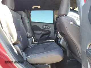 2015 Jeep Cherokee Latitude with VIN 1C4PJLCB5FW695592, listed as a Copart auction lot 50297695 with 108,091 mi miles and Salvage Title. Bid and sale history available at DreamBid. Image 10.