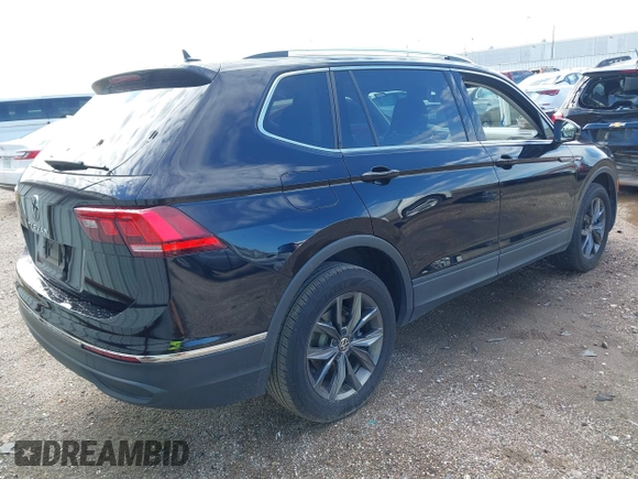 2023 Volkswagen Tiguan SE with VIN 3VV3B7AX6PM120292, listed as a IAAI auction lot 42231082 with 24,045 mi miles and . Bid and sale history available at DreamBid. Image 4.