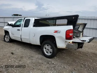 2010 Chevrolet Silverado 1500 LT with VIN 1GCSKSE33AZ164907, listed as a Copart auction lot 54128935 with Not Provided miles and Non Repairable. Bid and sale history available at DreamBid. Image 2.