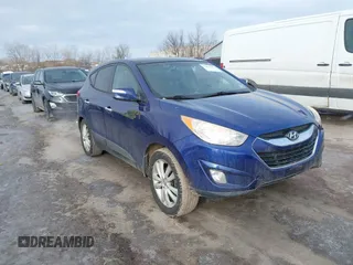2013 Hyundai Tucson GLS with VIN KM8JU3AC2DU693487, listed as a IAAI auction lot 41432373 with 55,811 mi miles. Bid and sale history available at carsss.com. Image 1.