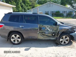 2012 Toyota Highlander Limited with VIN 5TDDK3EH8CS153044, listed as a IAAI auction lot 42565569 with 156,381 mi miles and . Bid and sale history available at DreamBid. Image 14.