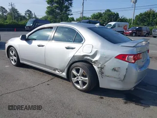2011 Acura TSX с VIN JH4CU2F69BC016528, выставлен на аукционе IAAI как лот 42413585 с пробегом 183 464 миль миль и . История ставок и продаж доступна на DreamBid. Изображение 3.