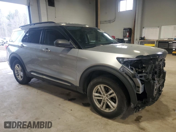 2022 Ford Explorer XLT with VIN 1FMSK8DH4NGB25448, listed as a Copart auction lot 53880595 with 61,705 mi miles and Salvage Title. Bid and sale history available at DreamBid. Image 4.