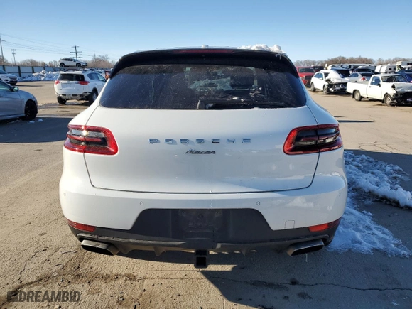 2018 Porsche Macan with VIN WP1AA2A52JLB02714, listed as a Copart auction lot 44530285 with 35,790 mi miles and Salvage Title. Bid and sale history available at carsss.com. Image 6.