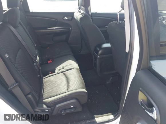 2015 Dodge Journey SE z VIN 3C4PDCAB4FT600293, wystawiony jako IAAI lot #41981386 z przebiegiem 143 573 mil mil oraz . Historia ofert i sprzedaży dostępna na DreamBid. Obrazek 8.