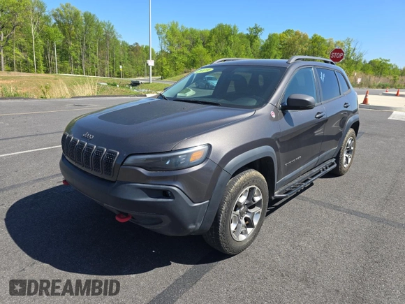 2019 Jeep Cherokee Trailhawk with VIN 1C4PJMBX0KD198278, listed as a Copart auction lot 55134705 with 175,999 mi miles and Clean Title. Bid and sale history available at DreamBid. Image 2.