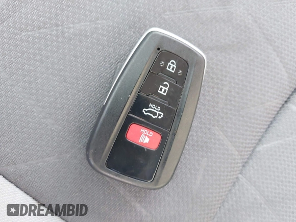 2019 Toyota RAV4 XLE with VIN JTMP1RFV0KD020442, listed as a IAAI auction lot 40108049 with 70,916 mi miles and . Bid and sale history available at DreamBid. Image 11.