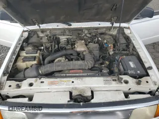 1996 Ford Ranger XL z VIN 1FTCR10U9TUB30318, wystawiony jako Copart lot #78193214 z przebiegiem 118 752 mil mil oraz Szkoda całkowita • Salvage title. Historia ofert i sprzedaży dostępna na DreamBid. Obrazek 12.