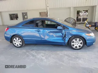 2008 Honda Civic Cpe LX with VIN 2HGFG12698H573436, listed as a IAAI auction lot 41970955 with 142,166 mi miles. Bid and sale history available at carsss.com. Image 13.