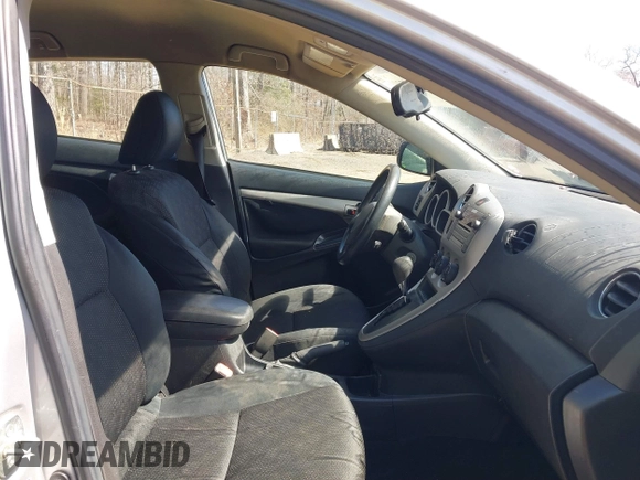 2009 Pontiac Vibe with VIN 5Y2SM67049Z409441, listed as a IAAI auction lot 41873091 with 145,169 mi miles. Bid and sale history available at carsss.com. Image 5.