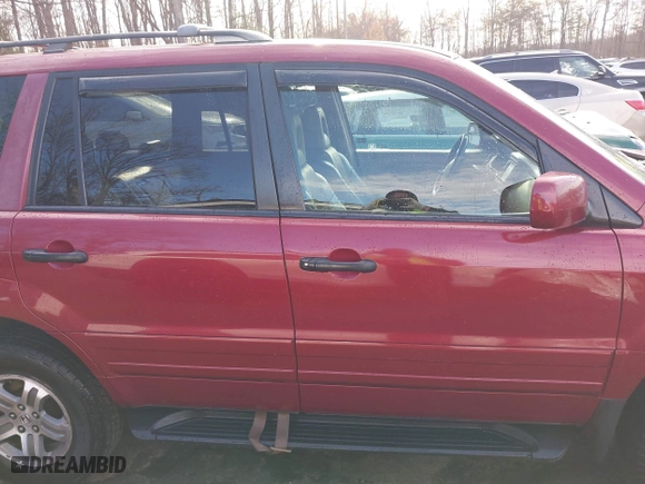 2004 Honda Pilot EX with VIN 5FNYF18674B003260, listed as a IAAI auction lot 41898340 with 214,249 mi miles. Bid and sale history available at carsss.com. Image 13.