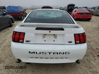 2000 Ford Mustang GT with VIN 1FAFP42XXYF299664, listed as a Copart auction lot 43039945 with 0 mi miles and Salvage Title. Bid and sale history available at carsss.com. Image 6.