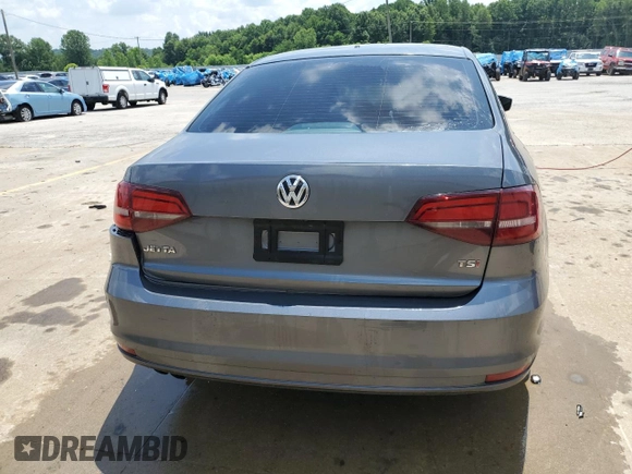 2017 Volkswagen Jetta S z VIN 3VW2B7AJXHM313582, wystawiony jako Copart lot #61959775 z przebiegiem 60 831 mil mil oraz Czysty tytuł • Clean title. Historia ofert i sprzedaży dostępna na DreamBid. Obrazek 6.