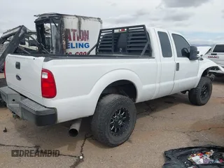 2011 Ford F-350 with VIN 1FT7X3BT5BEA60283, listed as a IAAI auction lot 41783661 with 199,002 mi miles and . Bid and sale history available at DreamBid. Image 4.