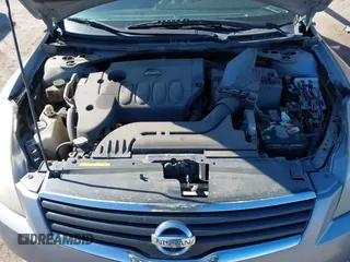 2008 Nissan Altima 2.5 S with VIN 1N4AL21E58N453746, listed as a IAAI auction lot 41738643 with 180,421 mi miles. Bid and sale history available at carsss.com. Image 10.