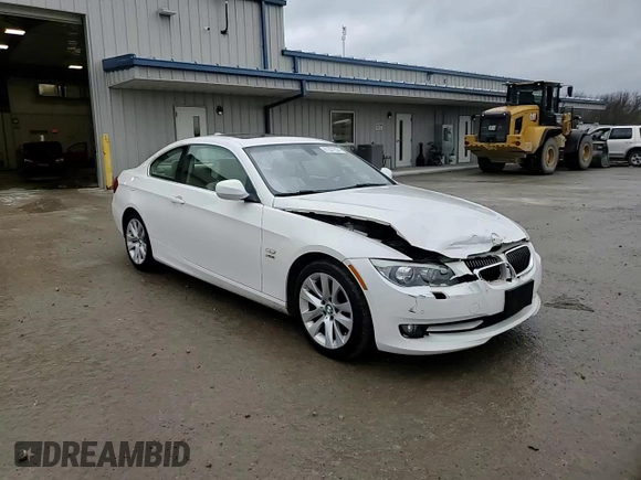 2013 BMW 3 Series 328i xDrive with VIN WBAKF3C55DJ386198, listed as a Copart auction lot 81337694 with 179,739 mi miles and Non Repairable. Bid and sale history available at carsss.com. Image 13.