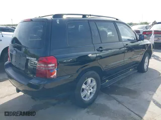 2003 Toyota Highlander with VIN JTEHF21A230116899, listed as a IAAI auction lot 41907528 with 328,672 mi miles. Bid and sale history available at carsss.com. Image 4.