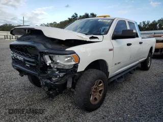 2020 Ram 2500 Tradesman with VIN 3C6UR5HJ3LG282062, listed as a Copart auction lot 68346054 with 103,112 mi miles and Clean Title. Bid and sale history available at carsss.com. Image 1.