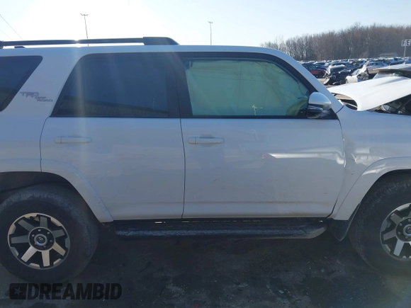 2024 Toyota 4Runner TRD Off Road with VIN JTERU5JR8R6217050, listed as a IAAI auction lot 41983644 with 27,811 mi miles and . Bid and sale history available at DreamBid. Image 14.