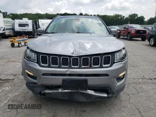 2018 Jeep Compass Limited z VIN 3C4NJDCB7JT437022, wystawiony jako Copart lot #64657164 z przebiegiem 75 256 mil mil oraz Szkoda całkowita • Salvage title. Historia ofert i sprzedaży dostępna na DreamBid. Obrazek 5.
