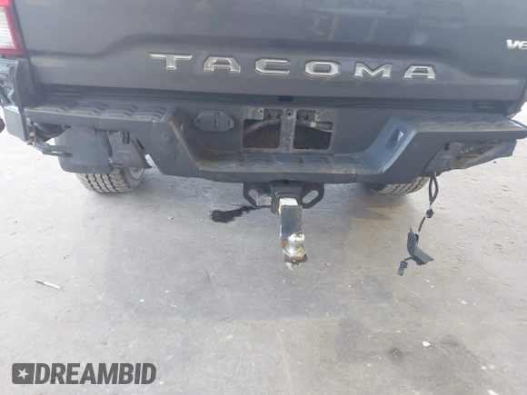 2017 Toyota Tacoma SR5 with VIN 3TMDZ5BN9HM022388, listed as a IAAI auction lot 42066091 with 73,346 mi miles. Bid and sale history available at carsss.com. Image 6.
