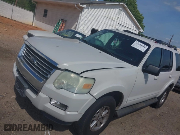 2009 Ford Explorer XLT with VIN 1FMEU73E29UA43461, listed as a IAAI auction lot 42090596 with 244,579 mi miles and . Bid and sale history available at DreamBid. Image 2.