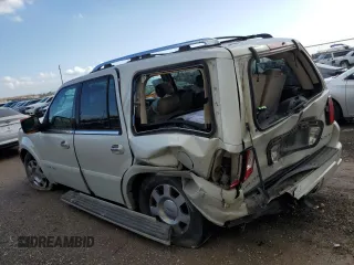 2005 Lincoln Navigator Luxury with VIN 5LMFU275X5LJ03887, listed as a Copart auction lot 84091304 with 0 mi miles and Salvage Title. Bid and sale history available at carsss.com. Image 2.