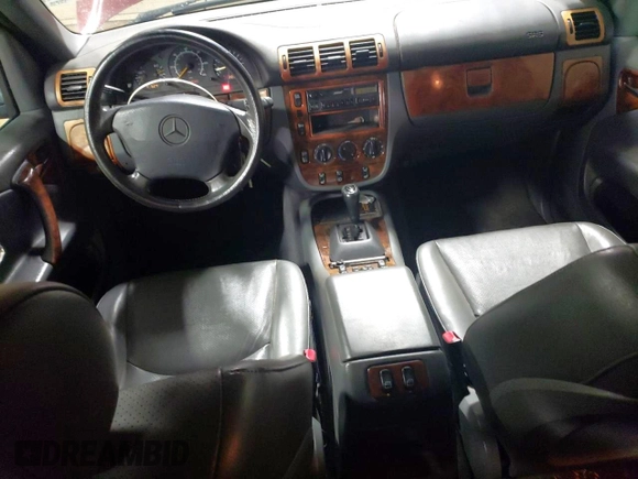 1998 Mercedes-Benz M-Class with VIN 4JGAB54E1WA034383, listed as a Copart auction lot 80363374 with 122,125 mi miles and Salvage Title. Bid and sale history available at carsss.com. Image 8.