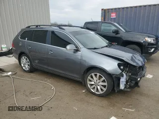 2014 Volkswagen Jetta SportWagen TDI w/Sunroof & Nav with VIN 3VWPL7AJ5EM601492, listed as a Copart auction lot 53085425 with 143,881 mi miles and Non Repairable. Bid and sale history available at carsss.com. Image 4.