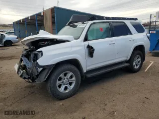 2020 Toyota 4Runner SR5 with VIN JTEBU5JR5L5777512, listed as a Copart auction lot 48911465 with 87,060 mi miles and Salvage Title. Bid and sale history available at carsss.com. Image 1.