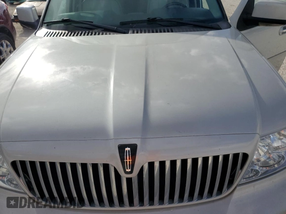 2006 Lincoln Navigator Luxury with VIN 5LMFU28516LJ19668, listed as a Copart auction lot 78760584 with 127,590 mi miles and Clean Title. Bid and sale history available at carsss.com. Image 11.
