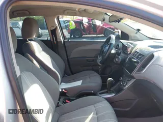 2015 Chevrolet Sonic LT with VIN 1G1JC5SH5F4175981, listed as a IAAI auction lot 41925059 with 122,223 mi miles and . Bid and sale history available at DreamBid. Image 5.