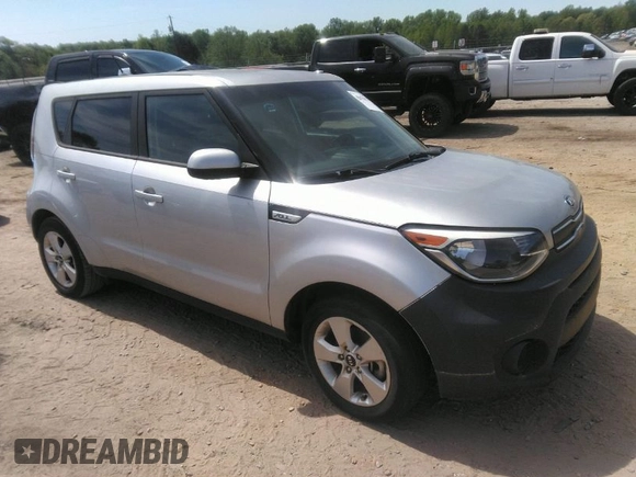 2018 Kia Soul with VIN KNDJN2A2XJ7608165, listed as a IAAI auction lot 42070027 with 85,901 mi miles. Bid and sale history available at carsss.com. Image 1.