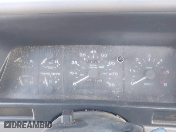 1994 Ford Ranger Splash with VIN 1FTCR15X5RPB38023, listed as a IAAI auction lot 42071158 with 239,152 mi miles. Bid and sale history available at carsss.com. Image 7.